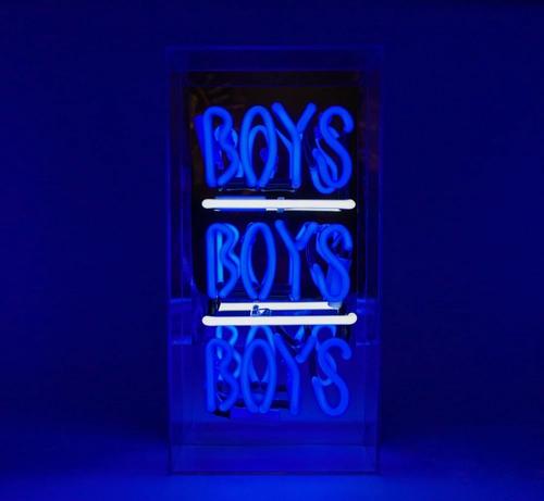 Neoninis ženklas BOYS BOYS BOYS